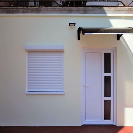 Studio Apartman Danijela Πούλα Εξωτερικό φωτογραφία