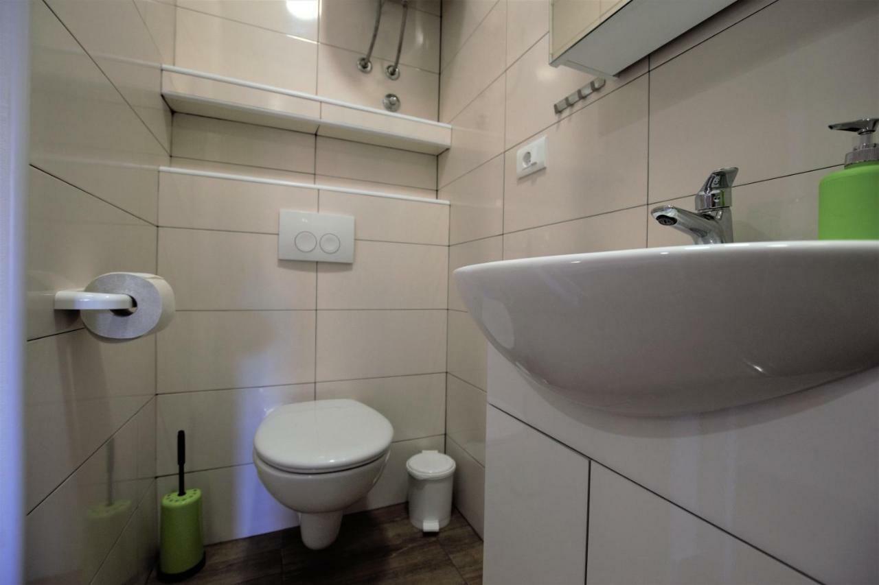 Studio Apartman Danijela Πούλα Εξωτερικό φωτογραφία